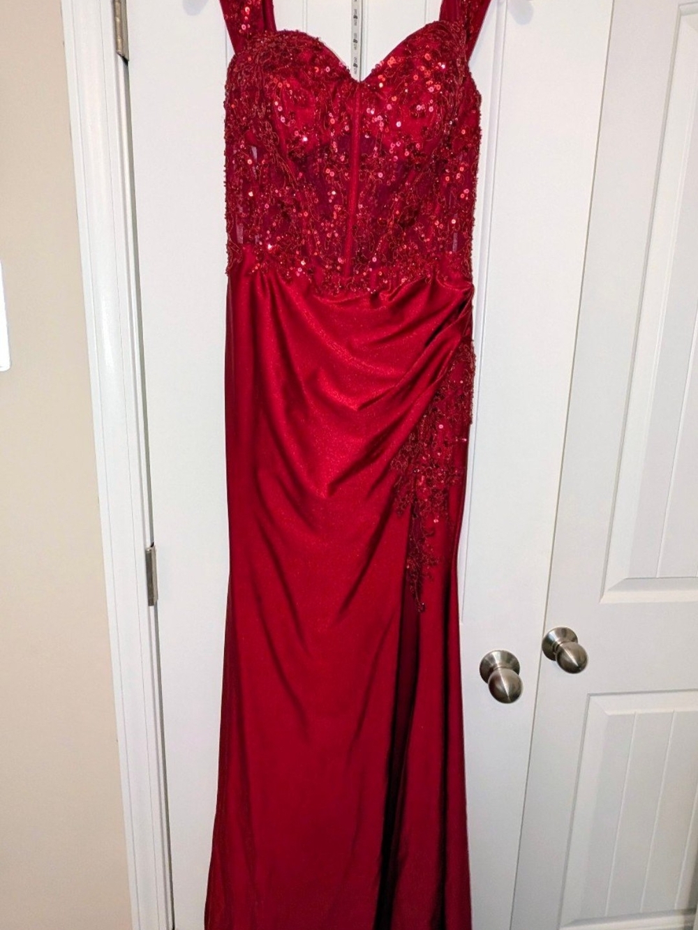 Jules and Cleo Off Shoulder Satin Sheath Dress Red Corset Slit Gown Size 6